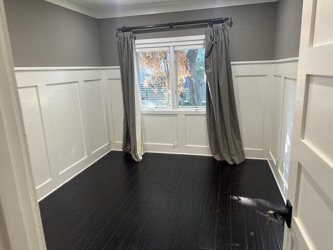 Foto del edificio - 68 Walnut Ave