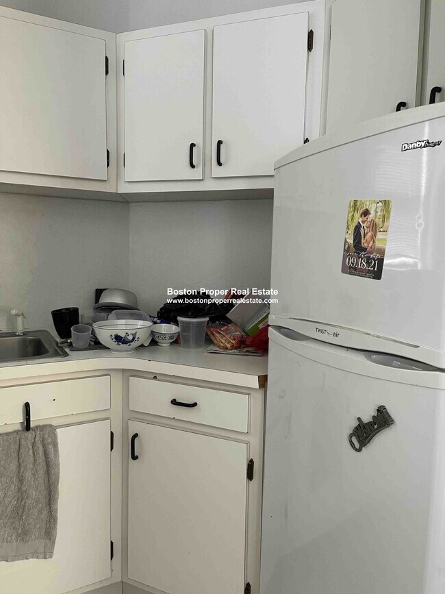 Building Photo - 27.5 Massachusetts Ave