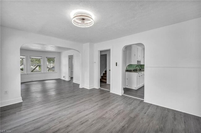 Foto del edificio - 4302 W 30th St