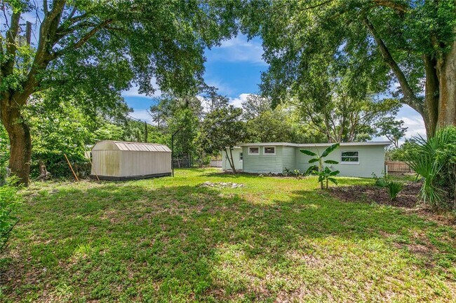 Building Photo - 1435 Eden Dr