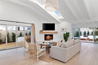 Building Photo - 153 Emerald Bay