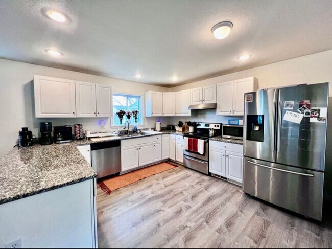 Foto del edificio - 5373 Hanyen Dr