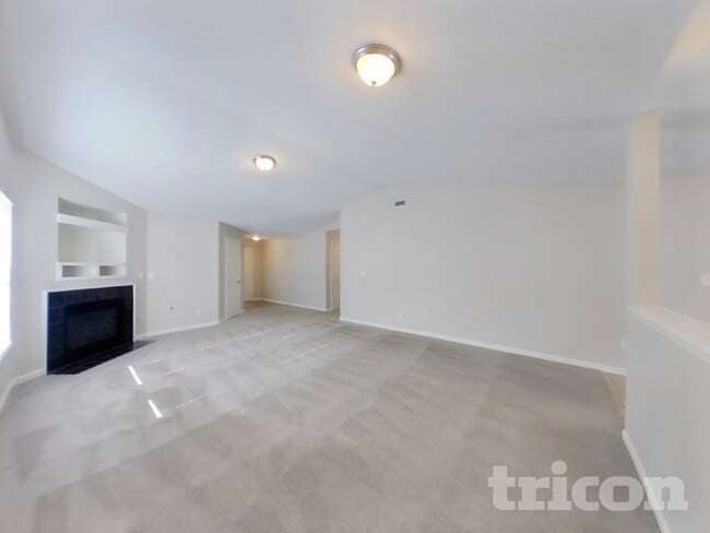 Building Photo - 1261 Legacy Ln