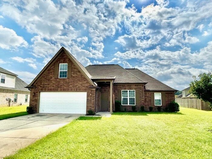 Foto principal - 4 Bedroom 3 Bath in Horn Lake Available No...