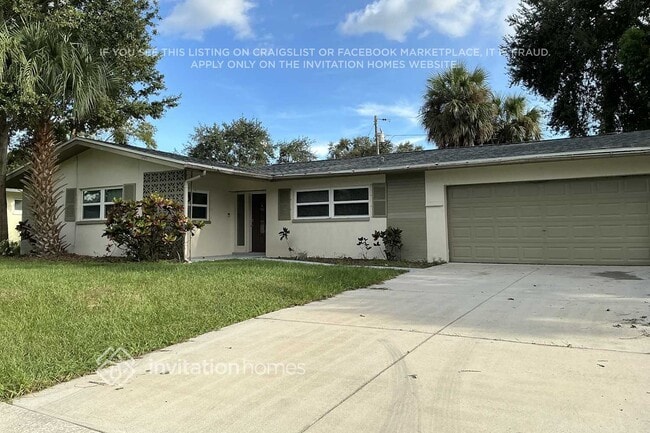 Building Photo - 1449 Spring Ln