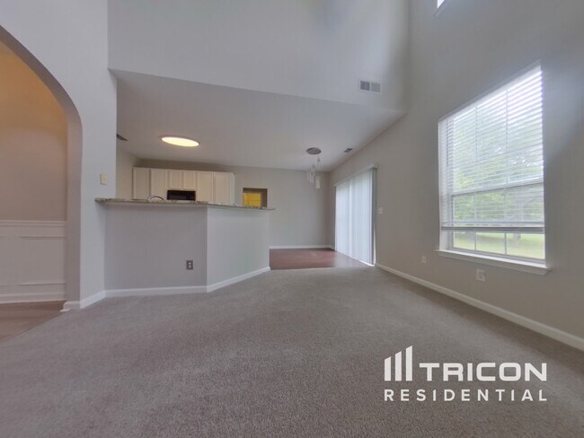 Foto del edificio - 5092 Huntcrest Dr SW
