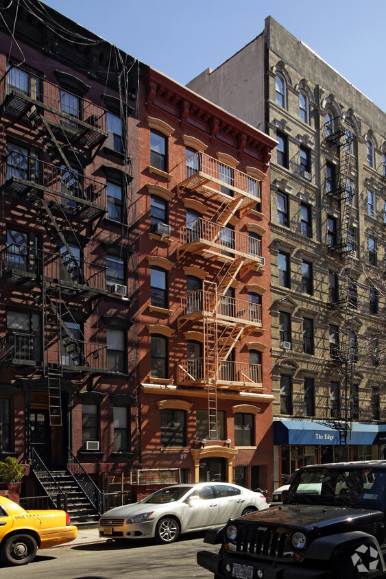 Primary Photo - 89 E 3rd St