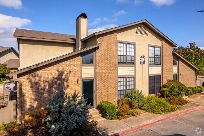 Foto del edificio - Country Greene Townhomes