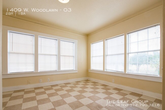 Building Photo - FABULOUS 2 BEDROOM IN WOODLAWN LAKE