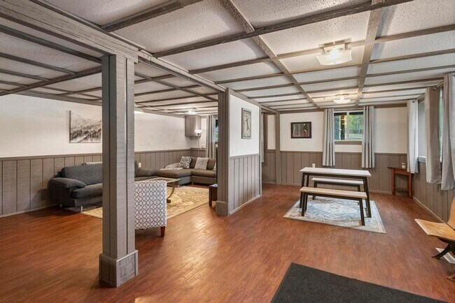 Building Photo - 5341 Alphof Rd