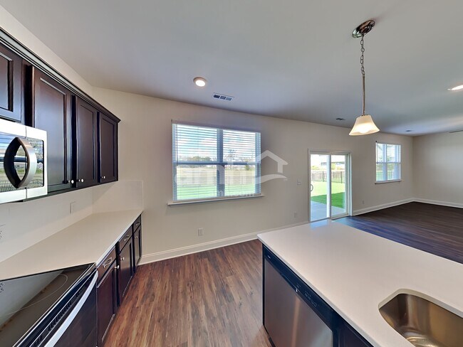 Building Photo - 4310 Effie Seward Dr