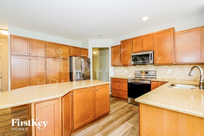 Foto del edificio - 6492 W Riverside Rd