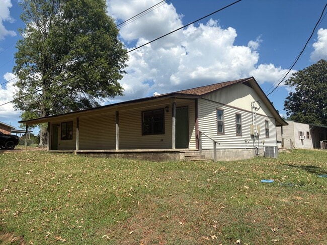 Building Photo - 112 Dogwood Trail