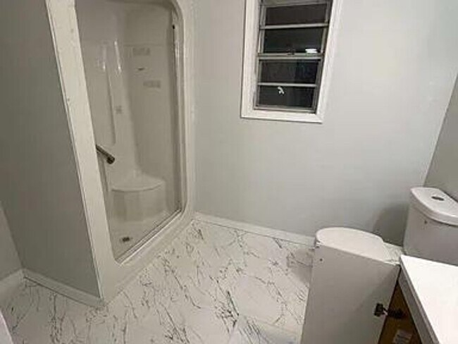 Foto del edificio - 309 3rd St