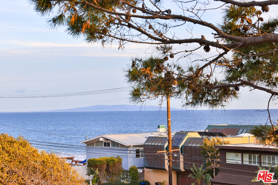 21513 E Pacific Coast Hwy, Malibu, CA 90265 House for Rent in Malibu