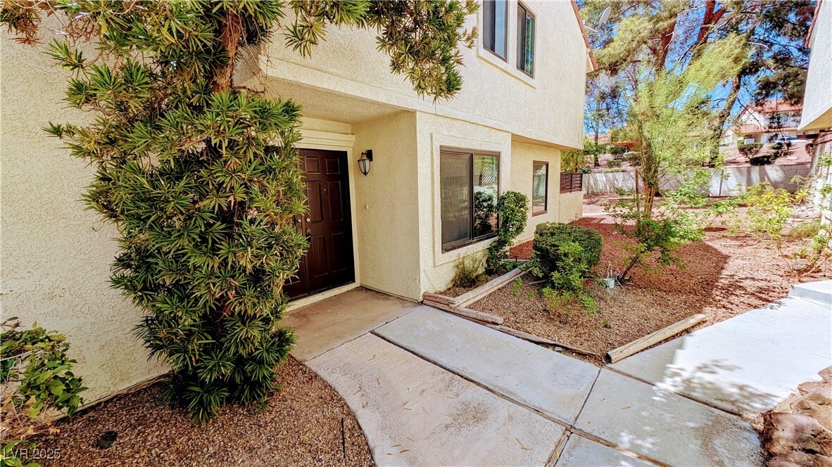 Primary Photo - 2517 Balintore Ct