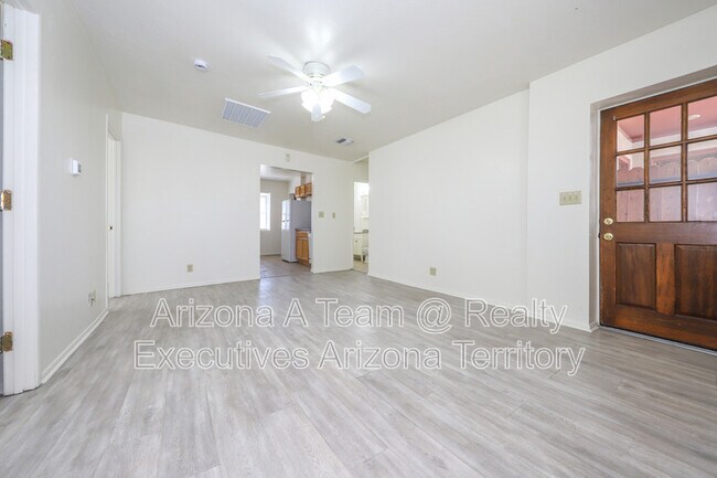 Foto del edificio - 1014 N 7th Ave