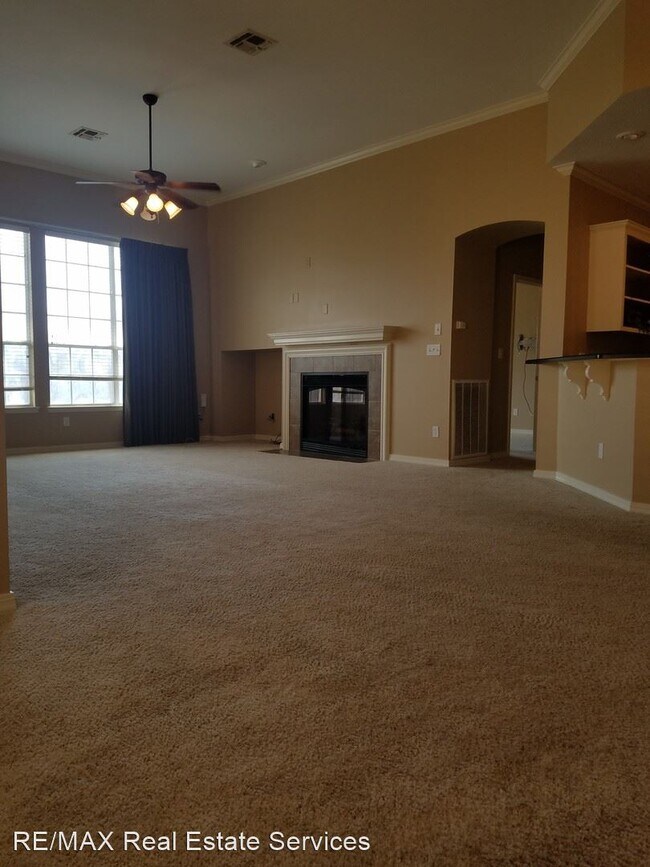 Building Photo - 3 br, 2.5 bath House - 129 Colonel A. P. K...