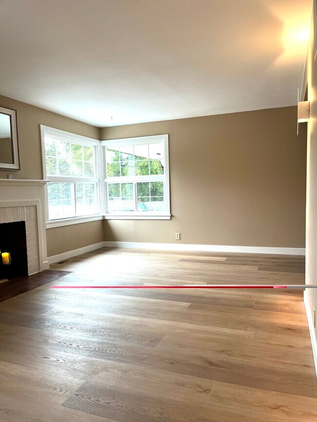 Foto del edificio - 15545 8th Ave NE