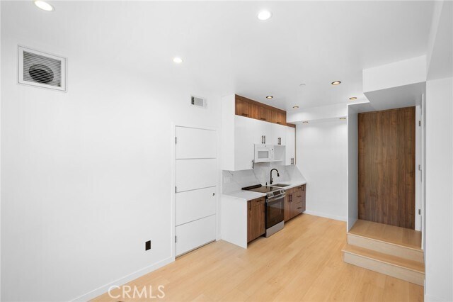 Foto del edificio - 2701 N Keystone St