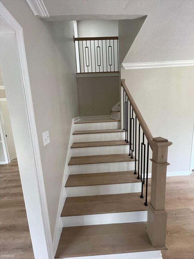 Foto del edificio - 5 br, 3 bath House - 3321 Elm Creek Drive
