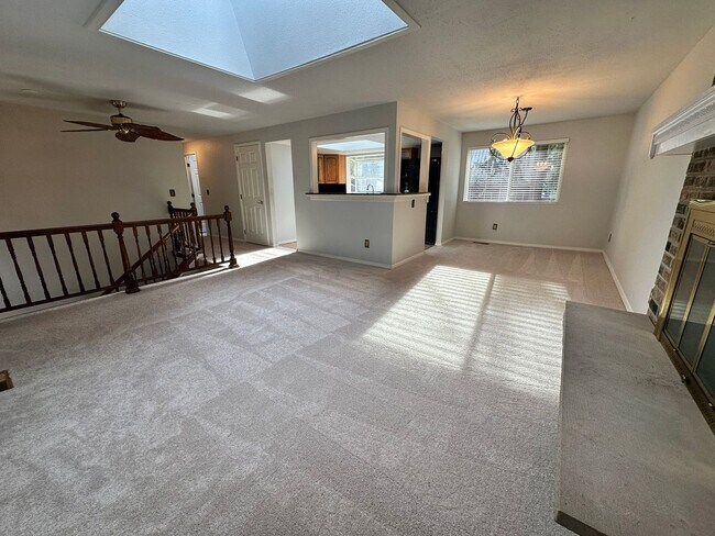 Foto del edificio - 3Bd/2.5Ba Newcastle Home