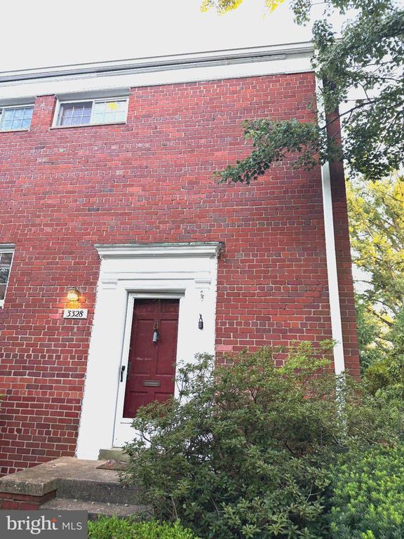 Foto del edificio - 3328 Gunston Rd