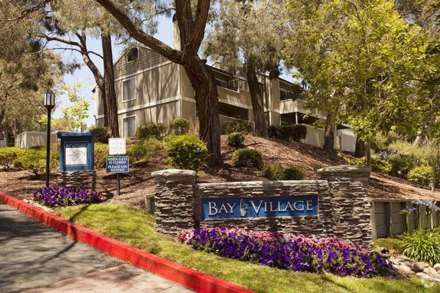 Entrada - Bay Village