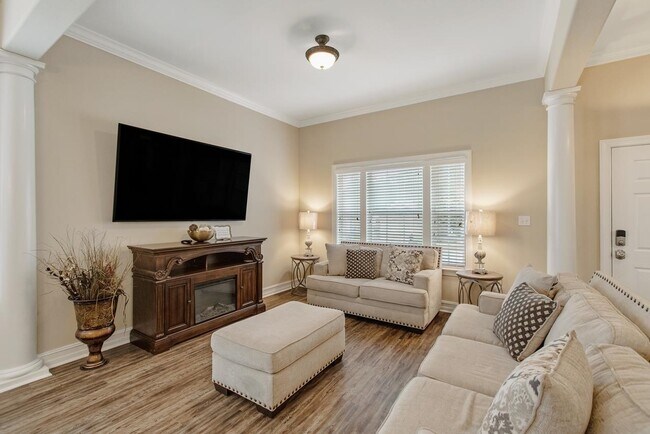 Foto del edificio - 1631 Osprey Pointe Dr