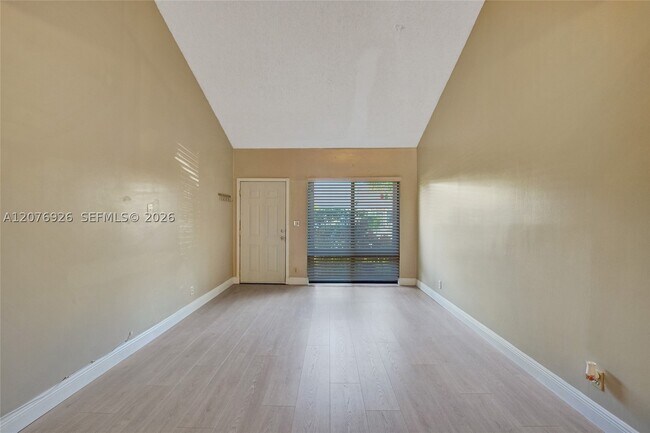 Building Photo - 11154 NW 37th St