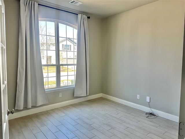 Foto del edificio - 500 Hoot Owl Hl