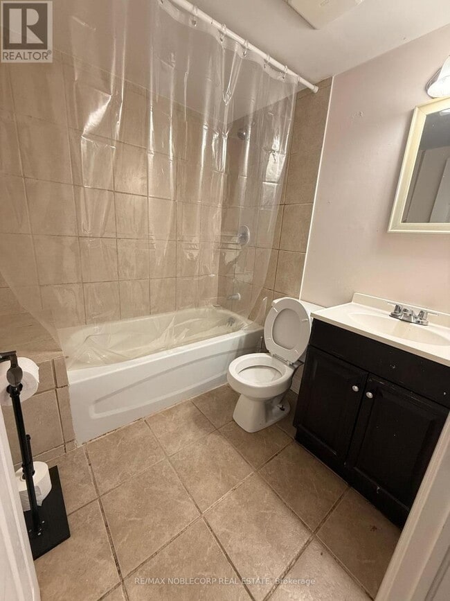 Building Photo - 54 Buckland Way