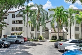 Building Photo - 9135 SW 125th Ave