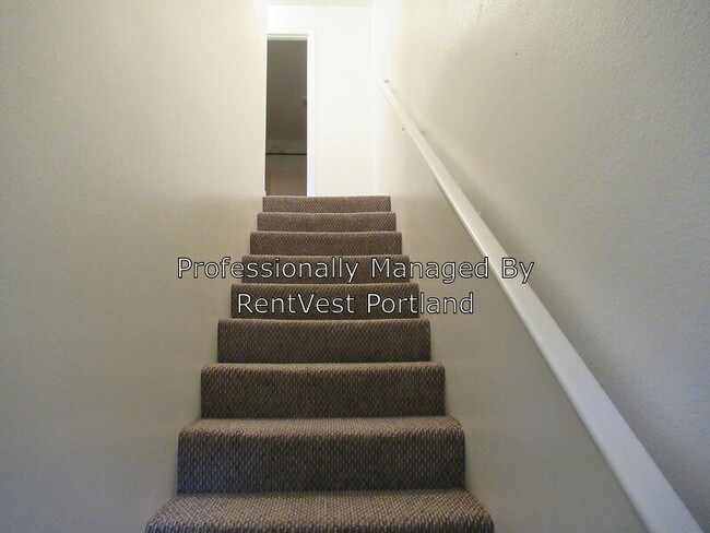 Foto del edificio - 509 E 10th St