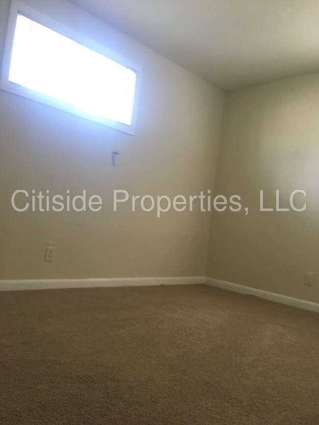 Foto del edificio - 3559 Adams St