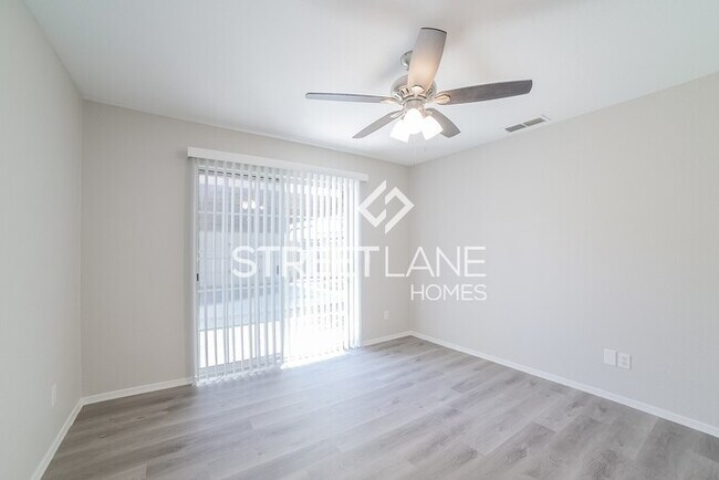 Building Photo - Charming 3 bedroom home in Peoria!