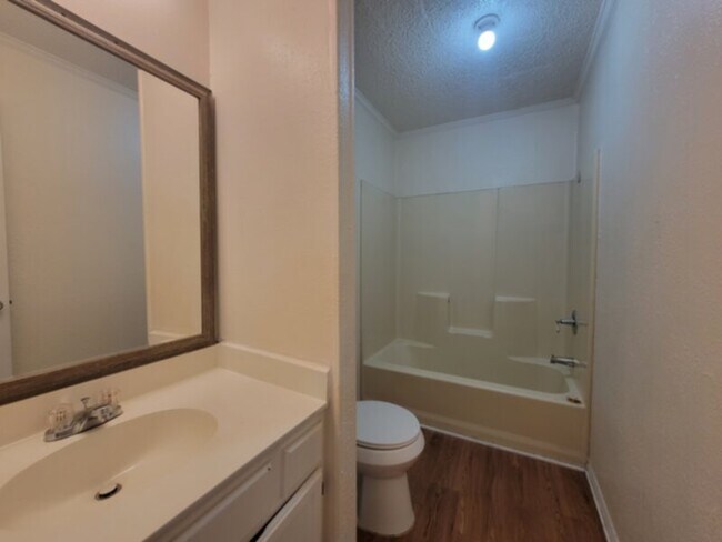 Foto del edificio - 3-Bedroom Duplex in Mesquite, TX