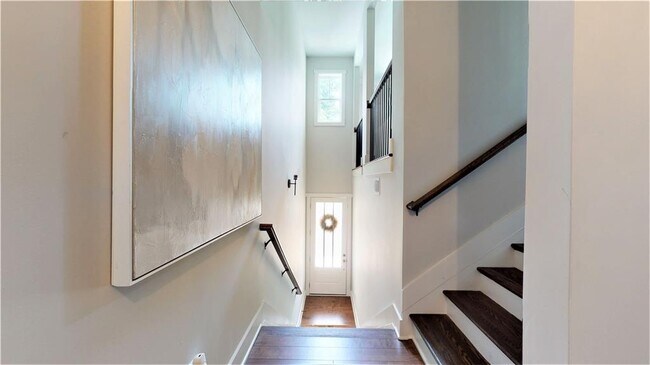 Foto del edificio - 1468 Addison Pl