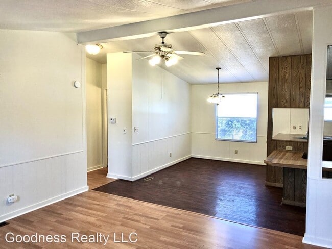 Building Photo - 3 br, 2 bath House - 1103 Lipan Trail