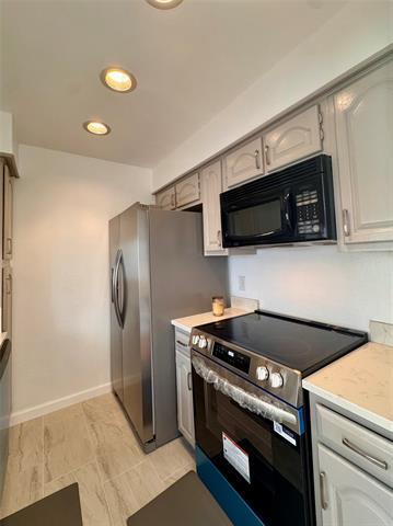 Foto del edificio - 5100 Verde Valley Ln