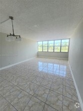 Building Photo - 2025 NE 164th St