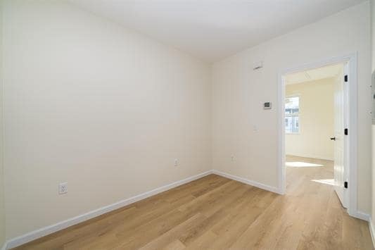 Foto del edificio - 155 Van Horne St