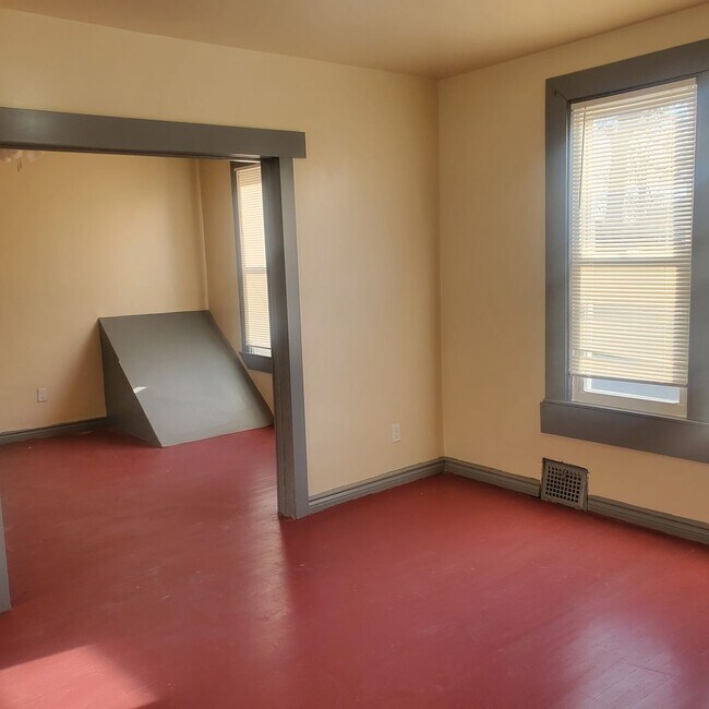 Foto del edificio - 8546 Ironwood St