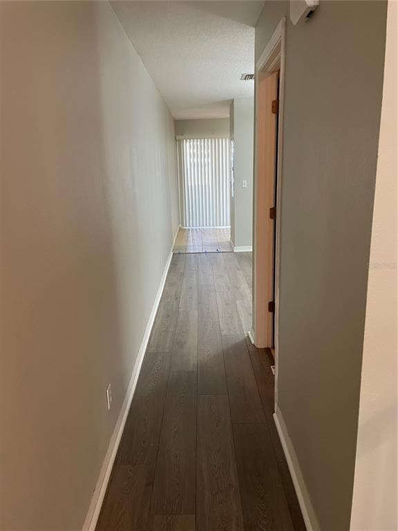 Foto del edificio - 217 Hardcastle Pl