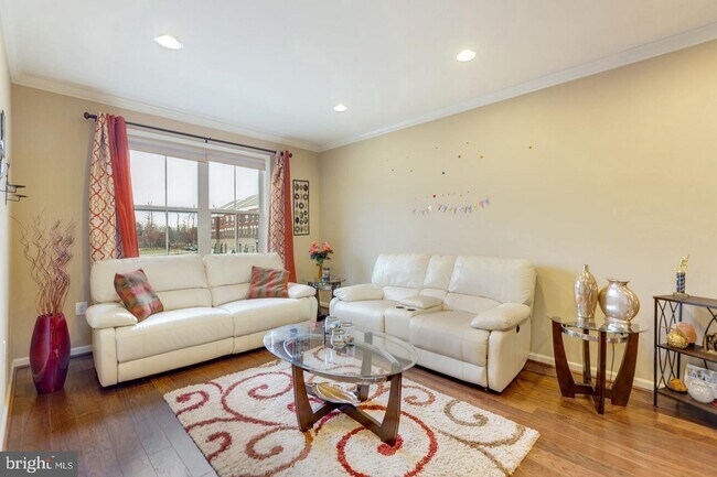 Foto del edificio - 23301 Tradewind Dr