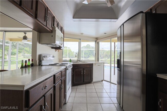 Building Photo - 4480 Beechwood Lake Dr