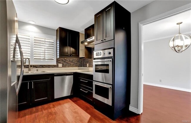 Building Photo - 1635 E Ocean Blvd