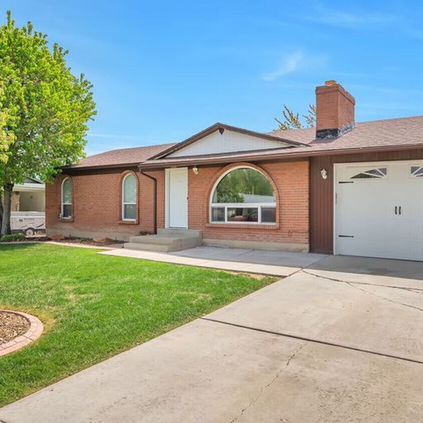 Beautiful Brick Rambler in West Jordan House Rental in West Jordan