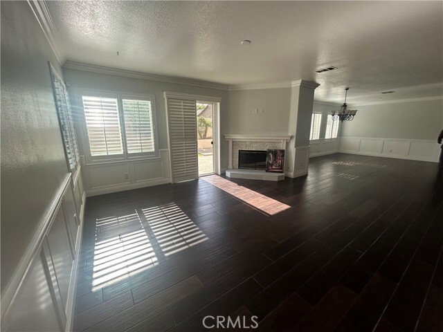 Foto del edificio - 5895 Larry Dean St