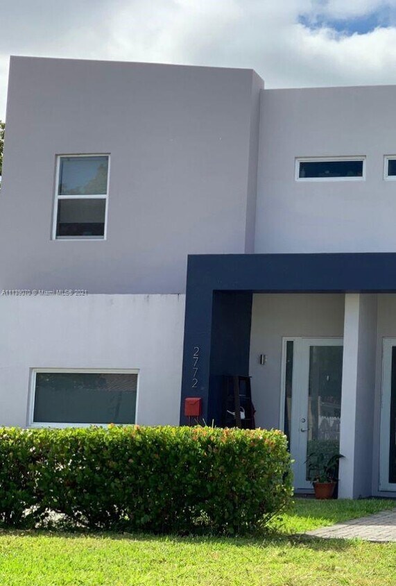 Primary Photo - 2772 SW 31st Ct